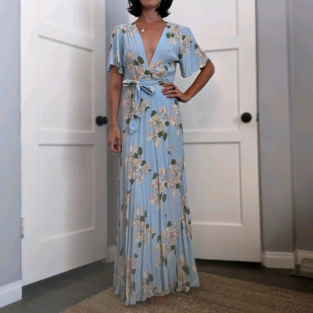 Privacy Please Kimono Wrap Flower gown